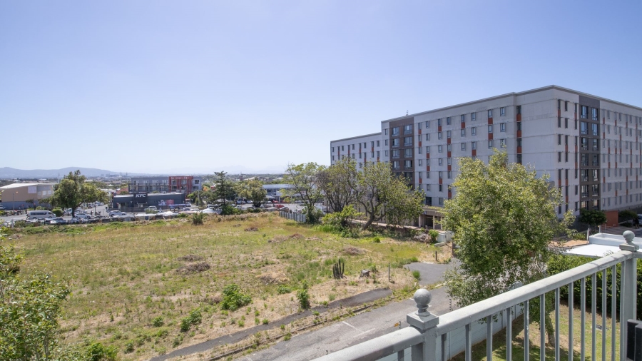 1 Bedroom Property for Sale in Observatory Western Cape